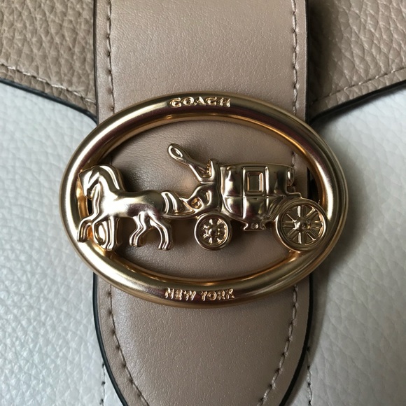 ✅Coach purse - Picture 7 of 12